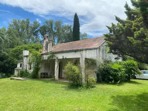 Casa sobre 7 has en venta Loma Bola, Cordoba