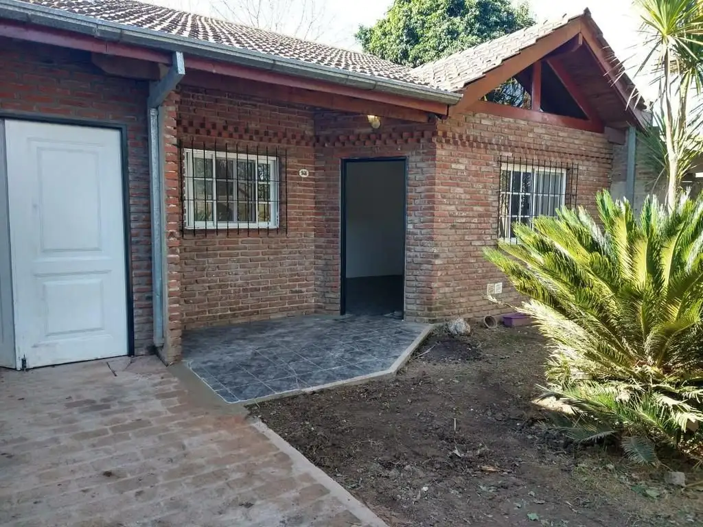 Casa en venta de 3 dormitorios c/ cochera en Belén de Escobar