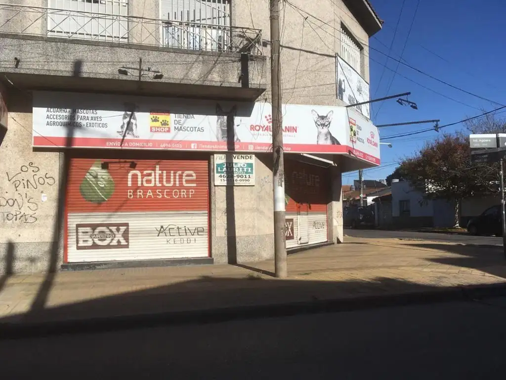 OPORTUNIDAD VENTA LOCAL COMERCIAL EN CHARCAS & AGUERO MORON