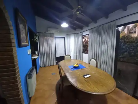 CASA EN VENTA EN LA CARRODILLA. LUJAN DE CUYO