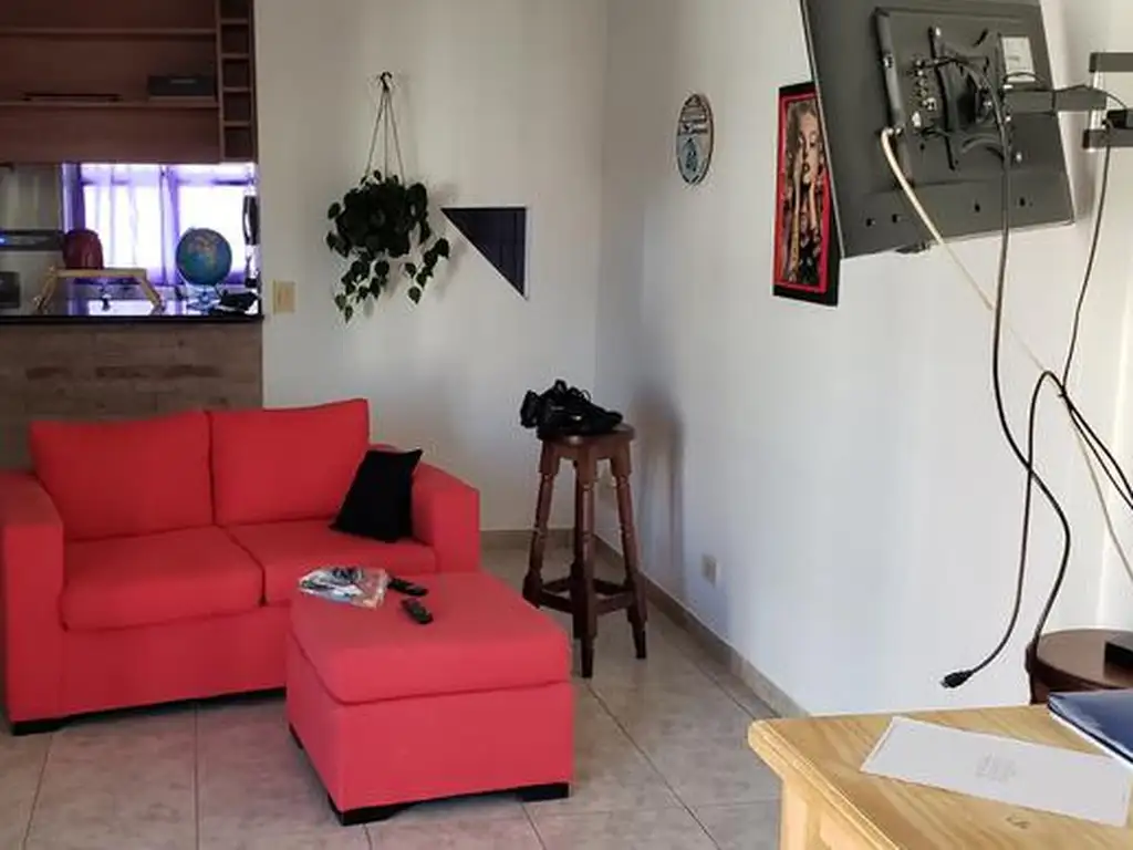 VENTA DEPARTAMENTO EN DUPLEX 3 AMB 52 M2 COCHERA  LANUS