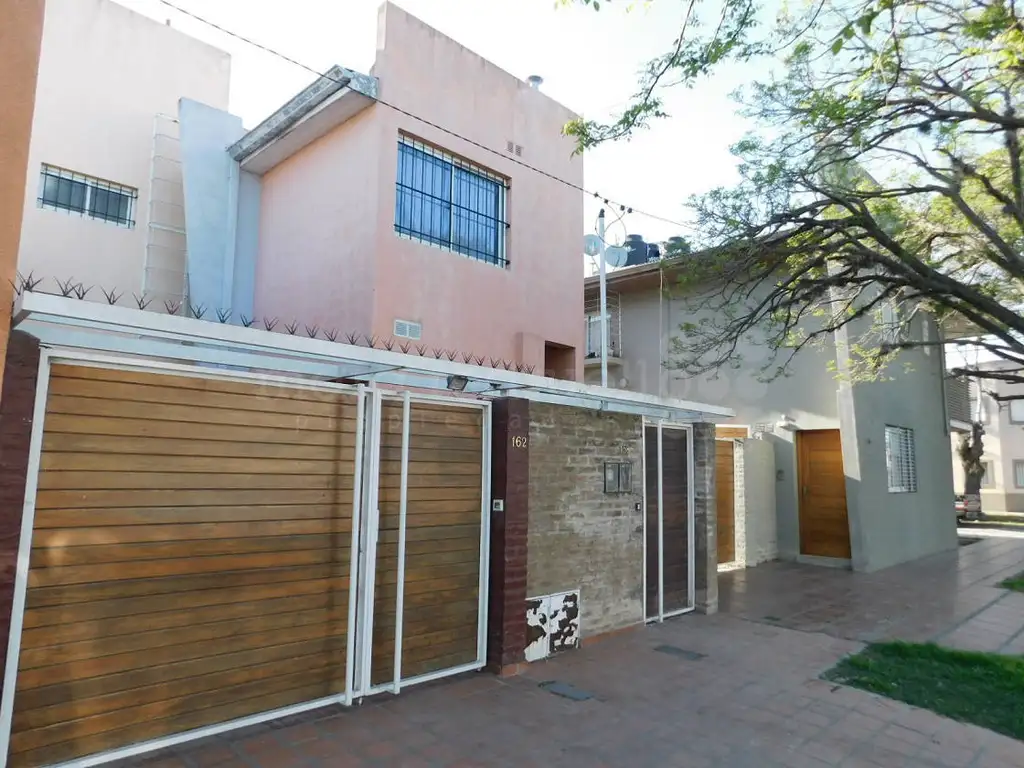 DEPARTAMENTO EN VENTA EN CHASCOMUS, CALLE OBLIGADO.-