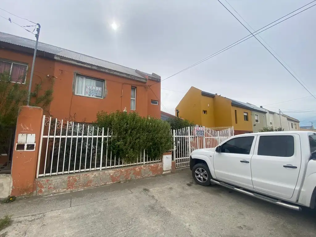 EN VENTA CASA MAS DEPARTAMENTO