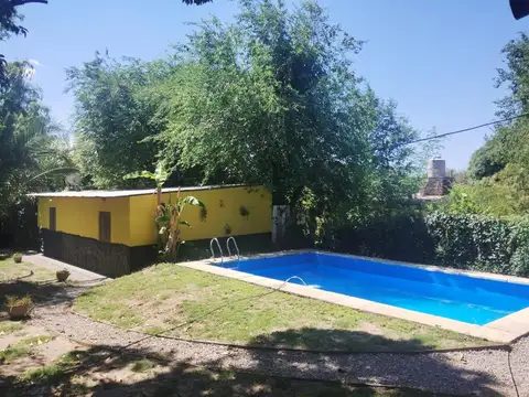 Dos Casas y piscina en San Roque