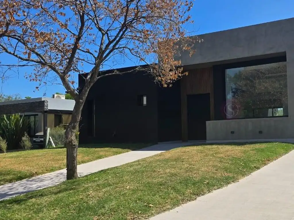 Casa en Venta  en Alvear de Benavidez, Tigre