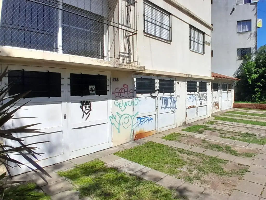 Venta Garage privado de 16 M2 - Ciudad Jardín