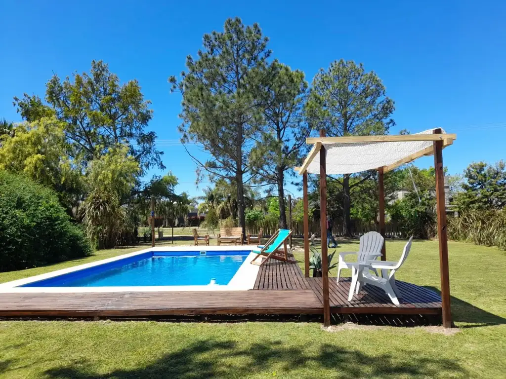 VENTA CASA EN SOLARES DEL CARCARAÑÁ CON PISCINA