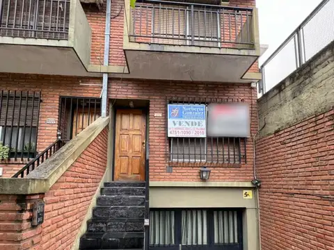 VENTA DE TRIPLEX 5 AMBIENTES EN EL PALOMAR - FICHA 1578