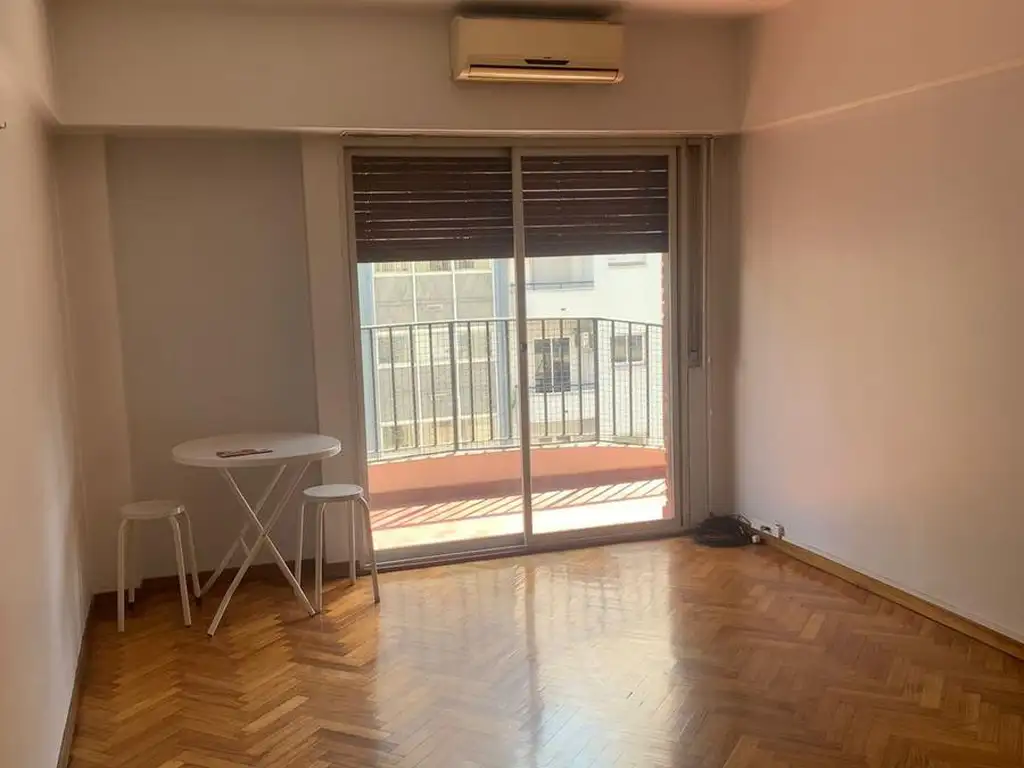 Departamento 2 ambientes  en  venta en Barrio Norte