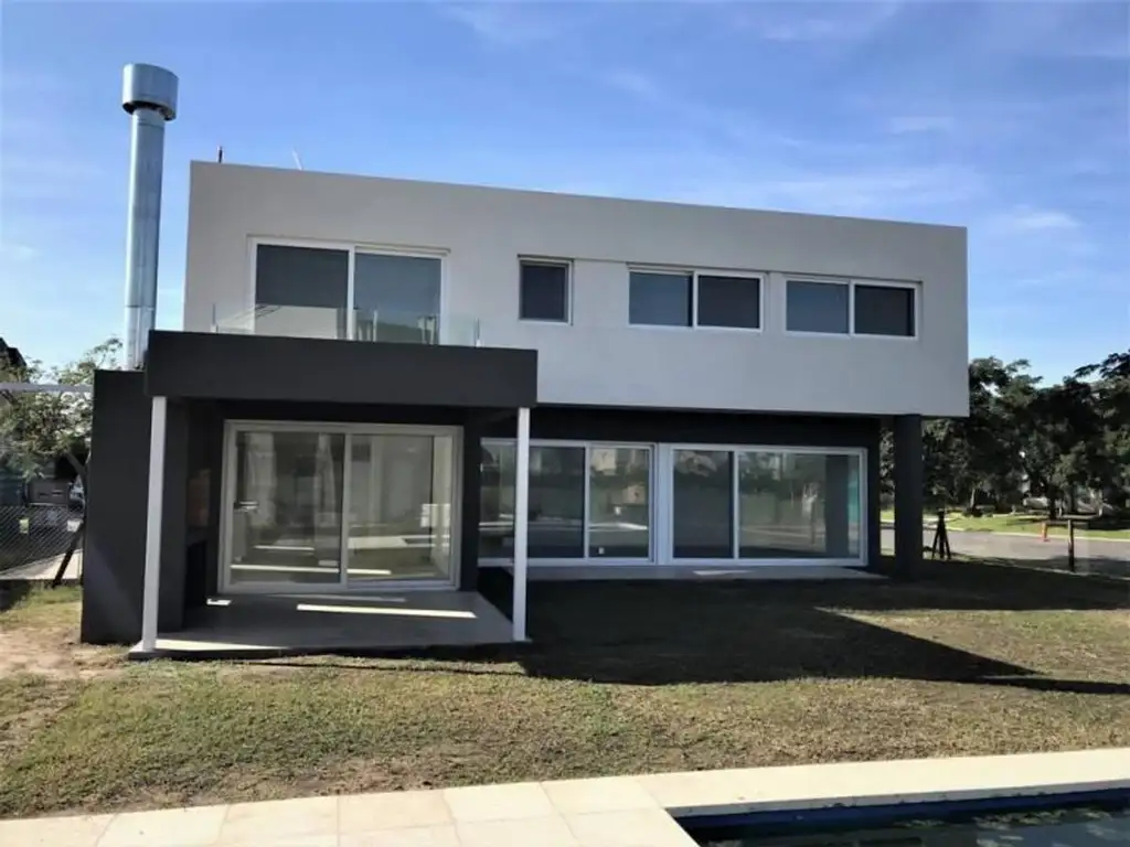 Casa  en Venta  Los Lagos, Nordelta