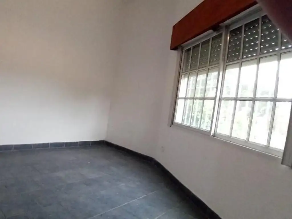 Departamento PH  en Venta en Quilmes, G.B.A. Zona Sur, Argentina