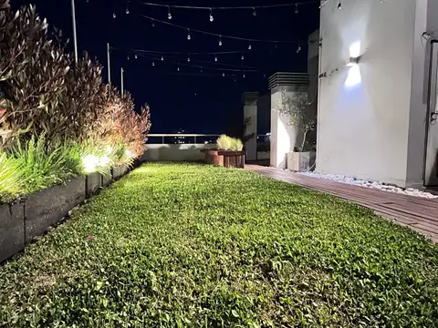 Departamento en Venta con cochera