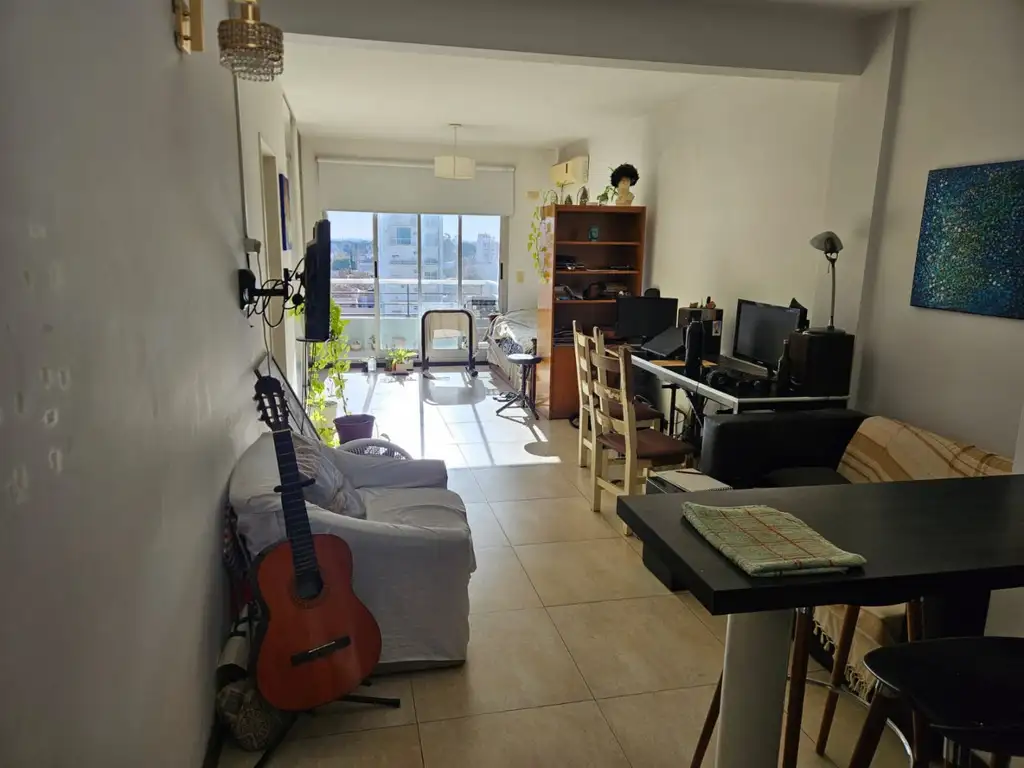 Villa Pueyrredón, Monoambiente con balcón, 32m2, frente, luminoso, 8vo piso