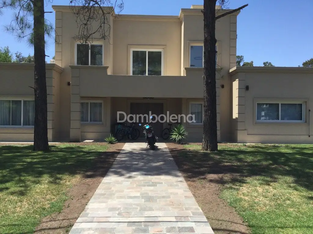 Casa  en Venta en Barrio Cerrado San Diego, Fco Álvarez, Moreno, G.B.A. Zona Oeste