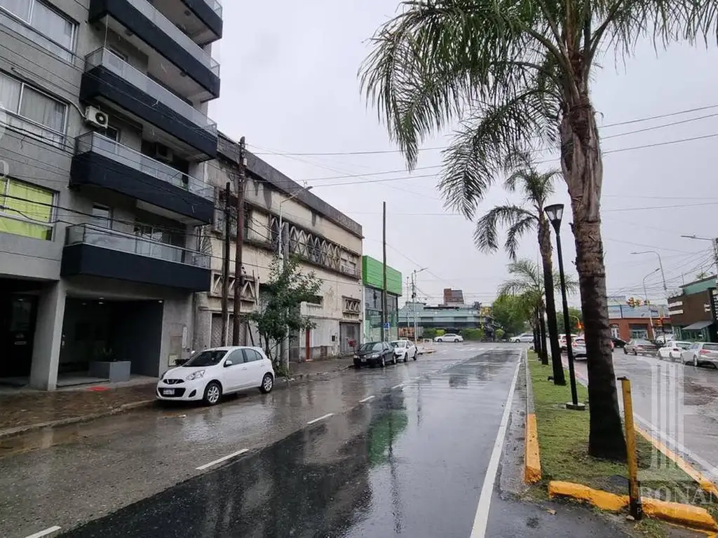 AV B.RIVADAVIA 55 - Terreno en Avellaneda - Foto 0