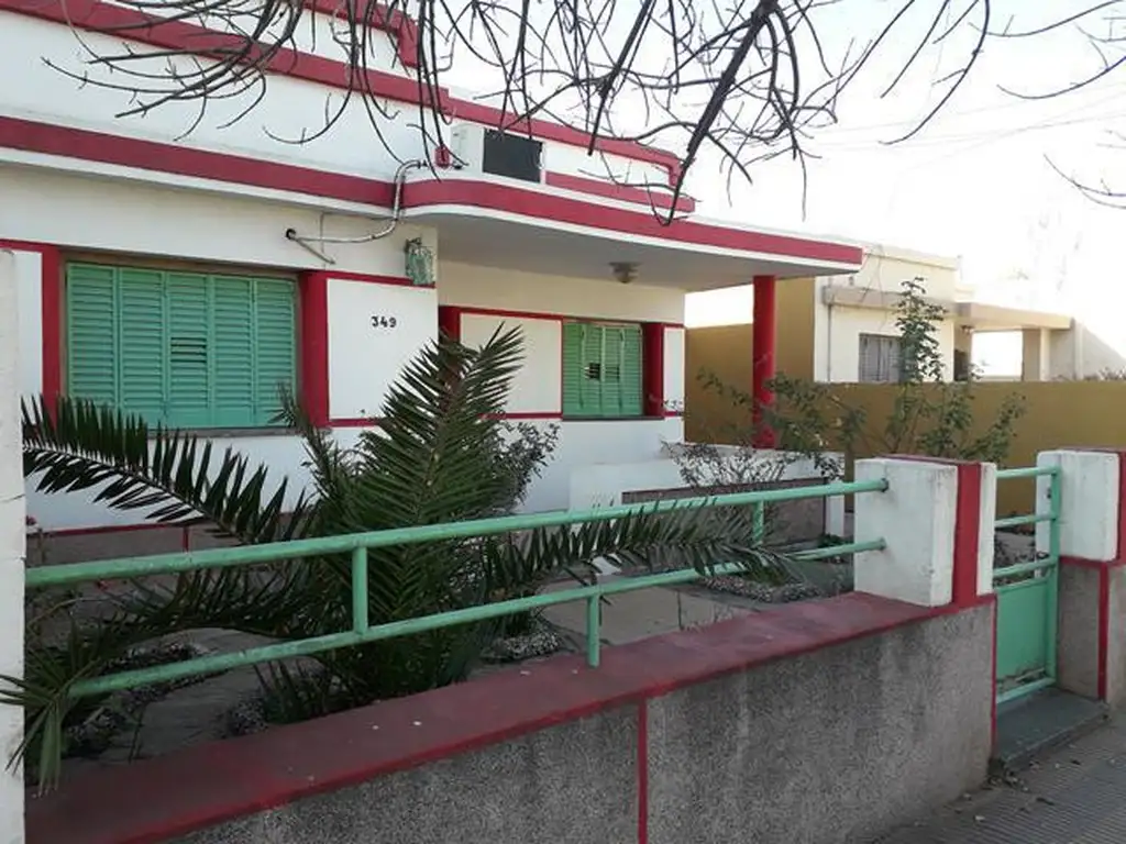 En Venta Casa en Villa Dolores, Con Escritura  Traslasierras