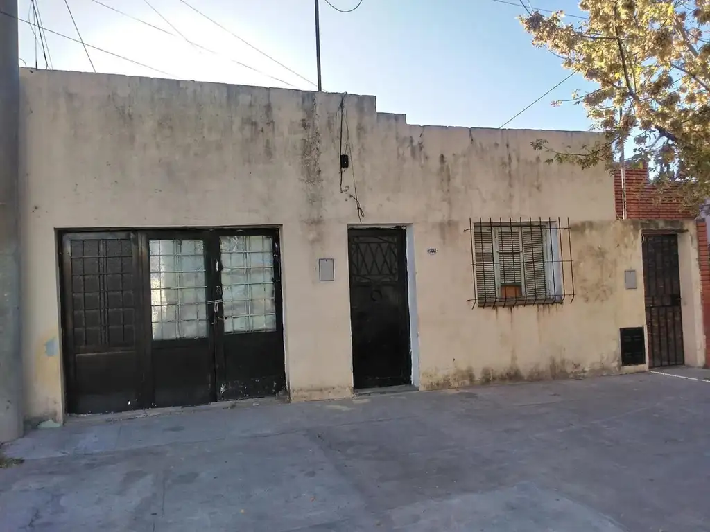 CASA EN VENTA - GUEMES 6400 - SANTA FE