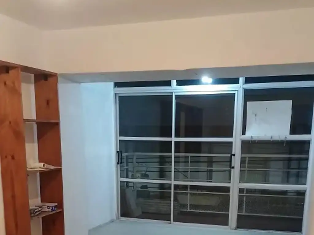 Venta - Excelente depto 2 amb. - ¡Remodelado a nuevo!