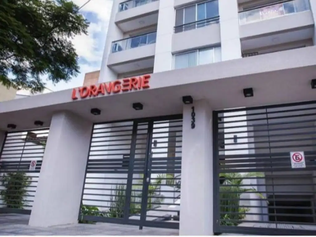 Venta de departamento de 3 ambientes en Edificio L'Orangerie en San Miguel