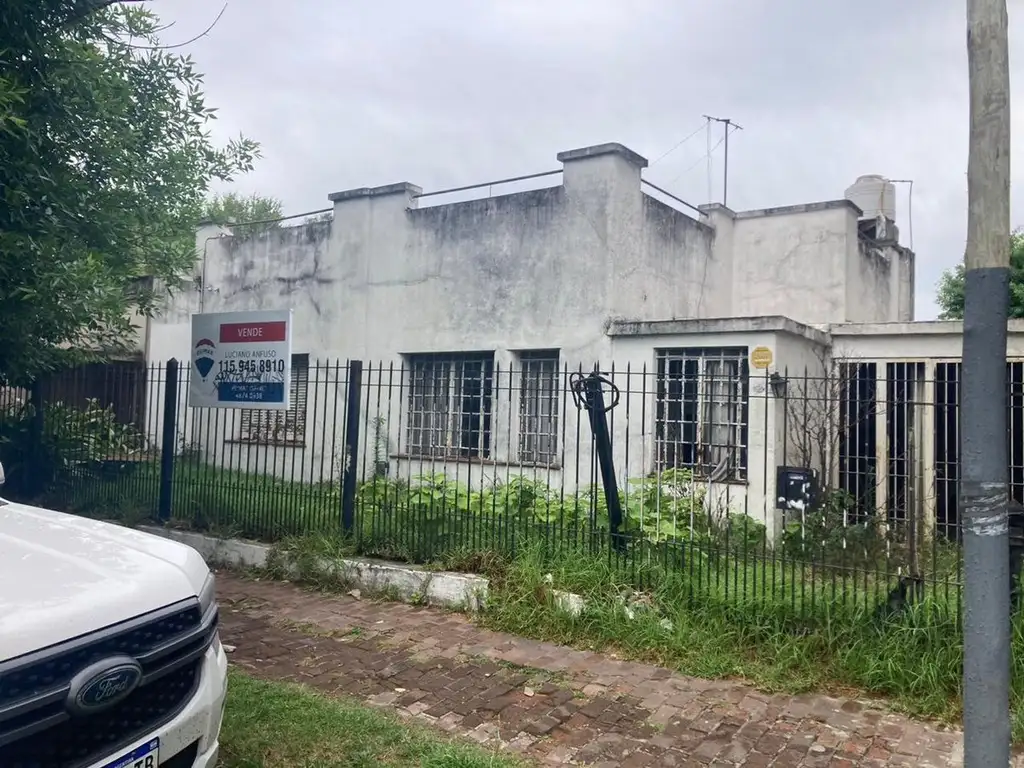 Excepcional Lote sobre Avenida Espora