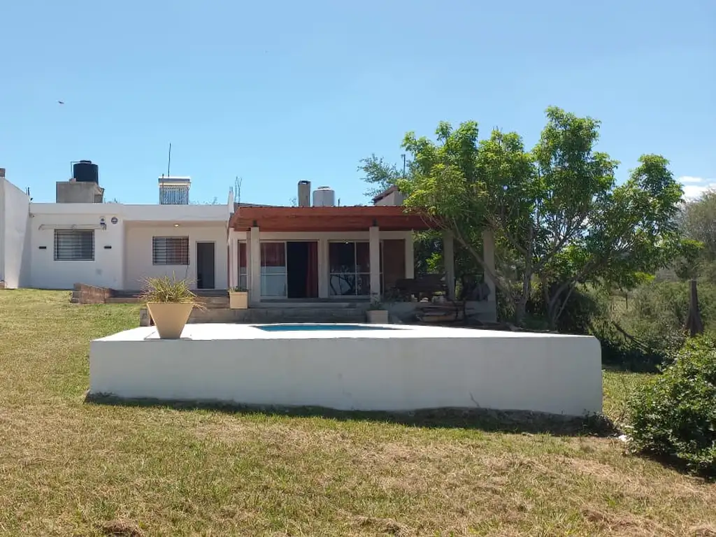 Casa a la venta en Bialet Masse. (C253)