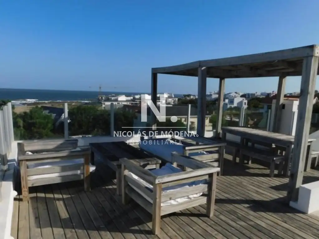 Casa en Venta y alquiler temporario en Montoya, Punta del Este.