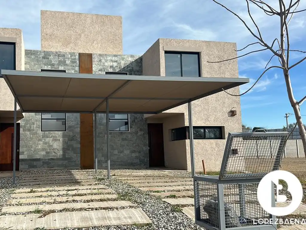 Duplex en Venta - 3 dormitorios Distrito Sur - Cordoba