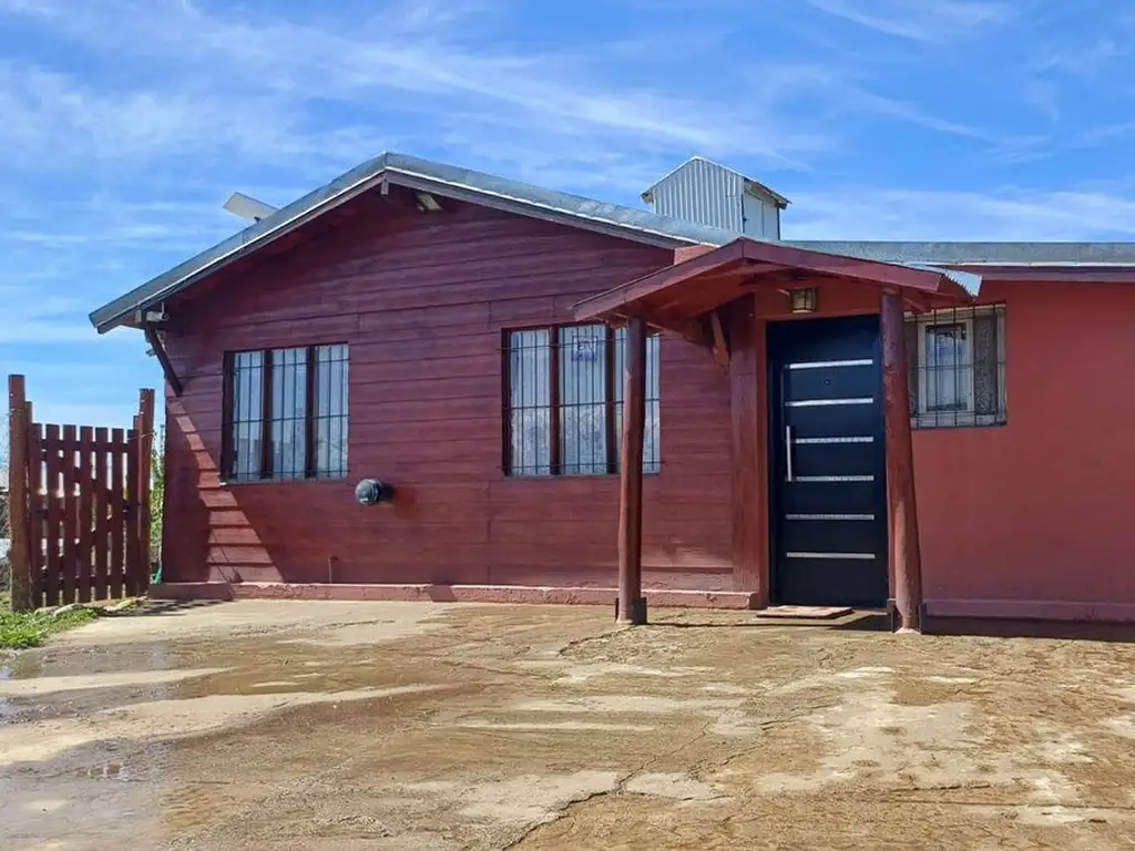 Casa con Dos Dormitorios Barrio Omega