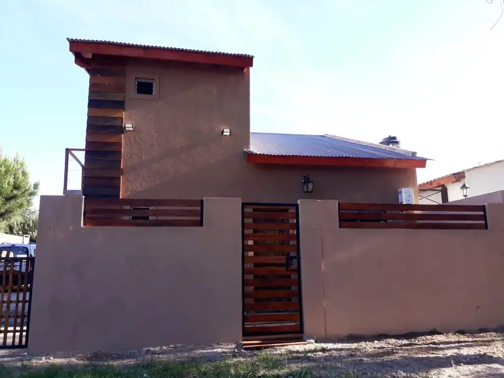 Dúplex en venta - 2 Dormitorios 2 Baños - 60 mts2 - Mar Del Tuyu