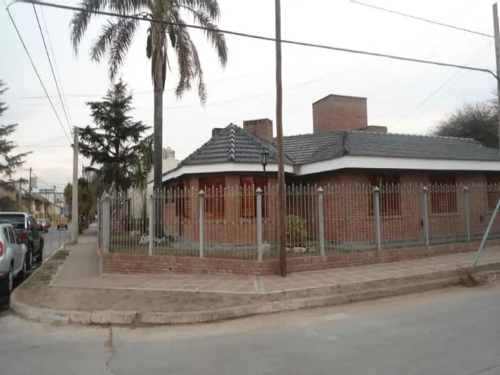 GRANJA DE FUNES CASA EN VENTA