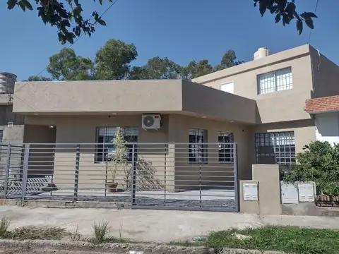 VENDO CASA EN BARRIO ESCOBAR 2 DORMITORIOS