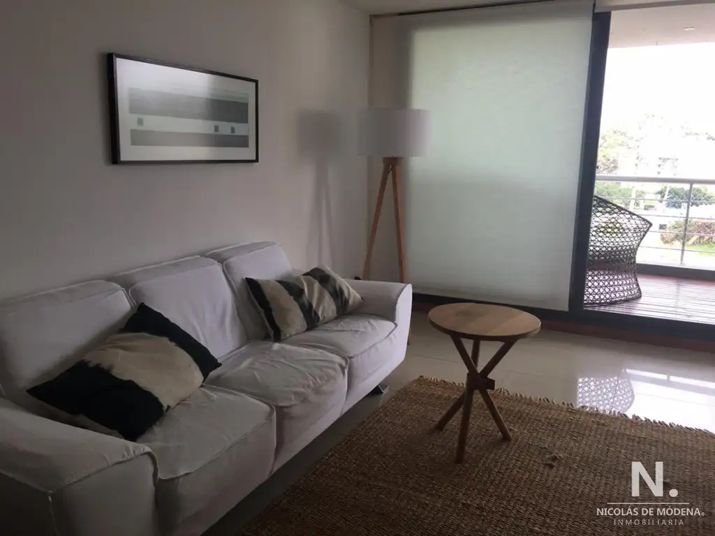 Apartamento en Venta de 2 dormitorios a cuadras del mar , Punta del este