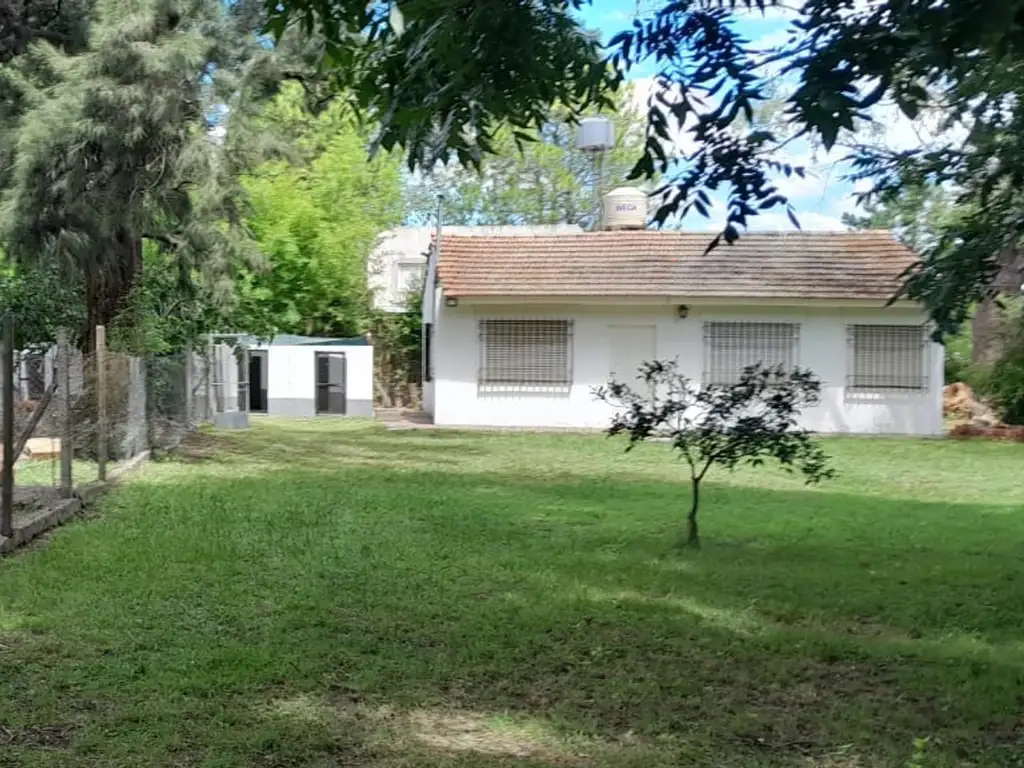 QUINTA en venta 2165m3 con casa + tinglado 192 m2