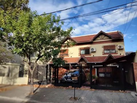 Hermoso Duplex en zona residencial