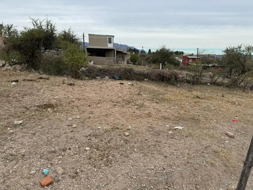 Terreno en Mina Clavero. Gran oportunidad