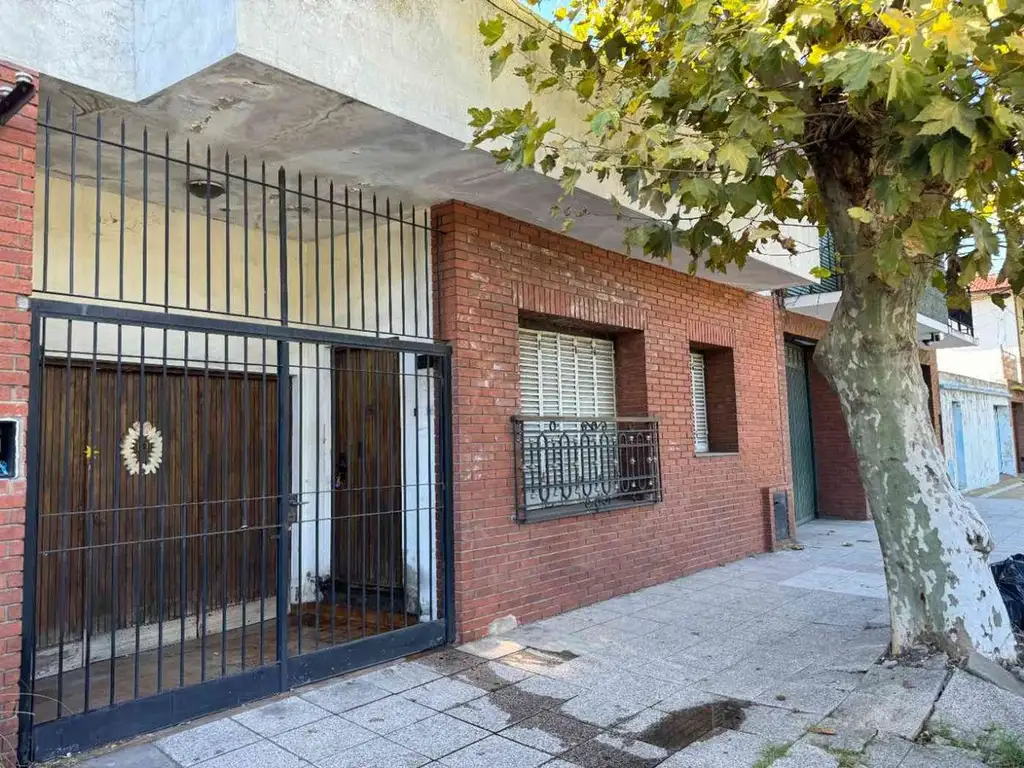 VENTA CASA EN AVELLANEDA  AVENIDA ROCA A RECICLAR