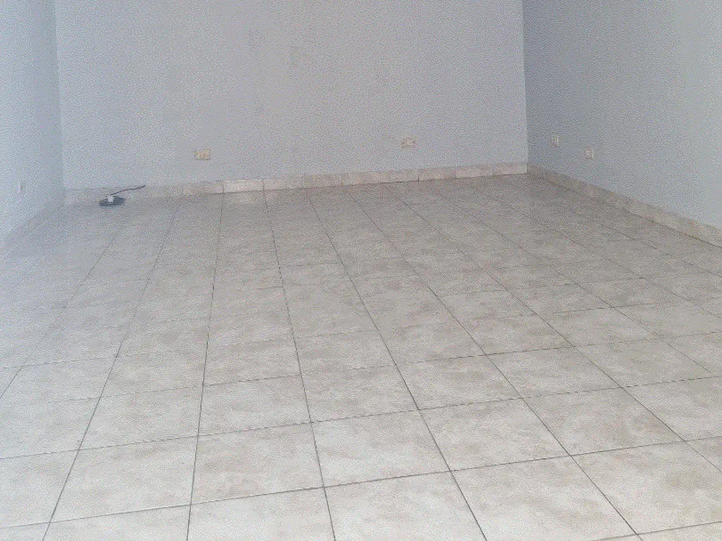 EXCELENTE 3 AMB. TIPO CASA SIN EXPENSAS,70 M2 ,15 AÑOS DE ANTIGUEDAD  PRIMER PISO