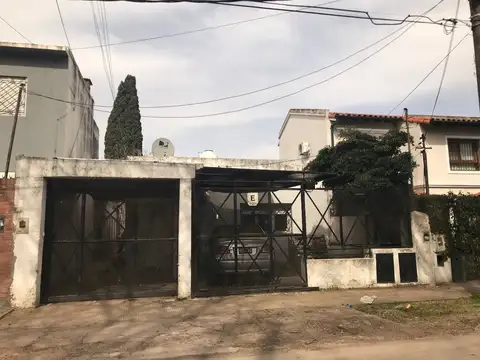 Casa Ideal 2 Familias en Venta