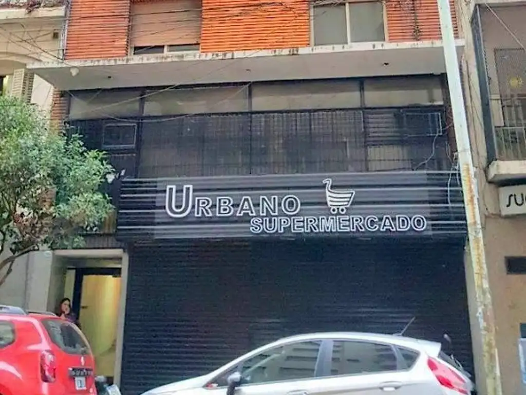 Paraguay al 2000 Piso 1 Lateral 2 ambientes 25 m2. Luminoso. Reciclado a nuevo