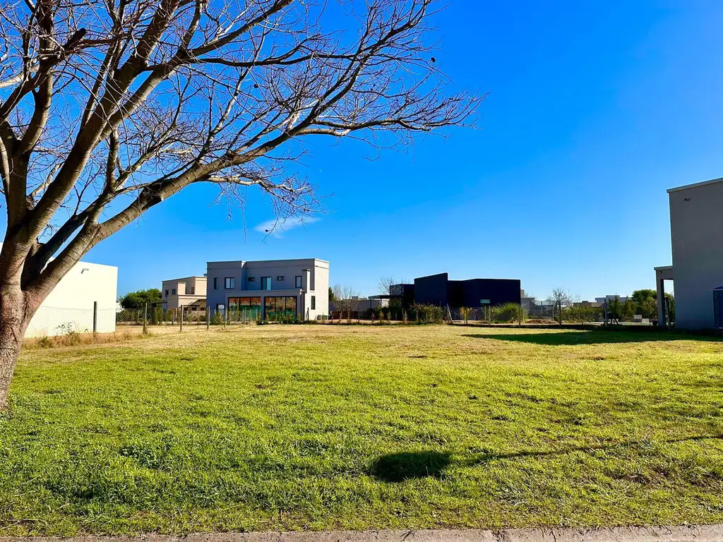 Terreno en Venta en el Barrio El Canton, Escobar