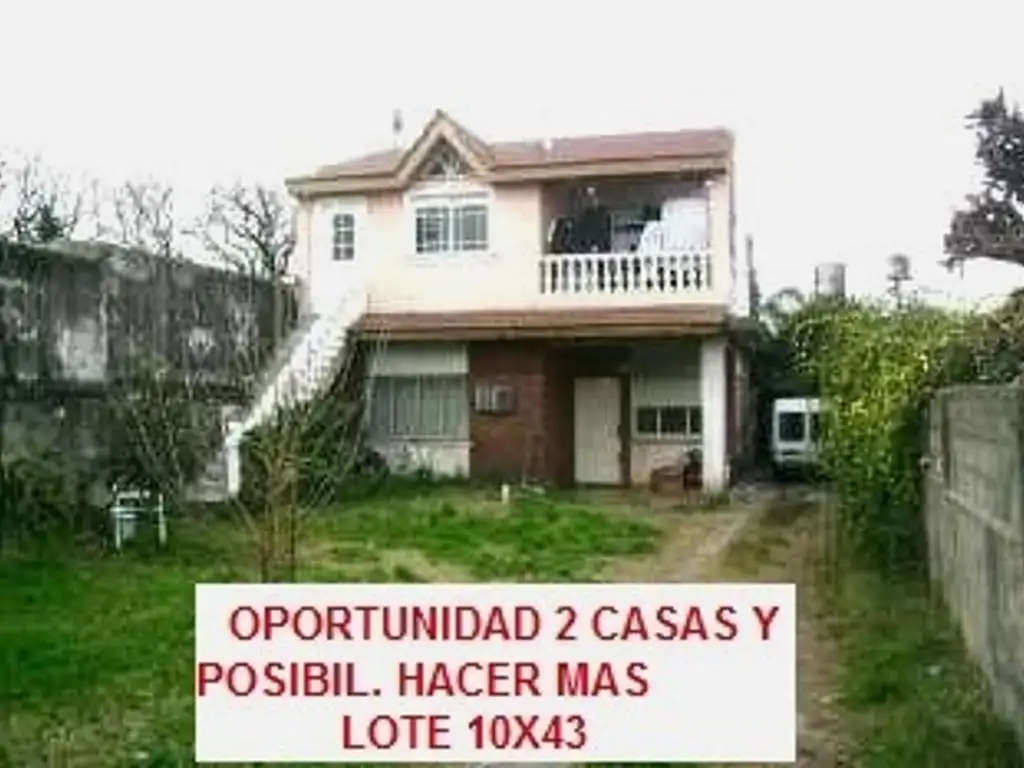 OPORTUNIDAD 2 CASAS Y ESPACIO PARA CONSTRUIR MAS