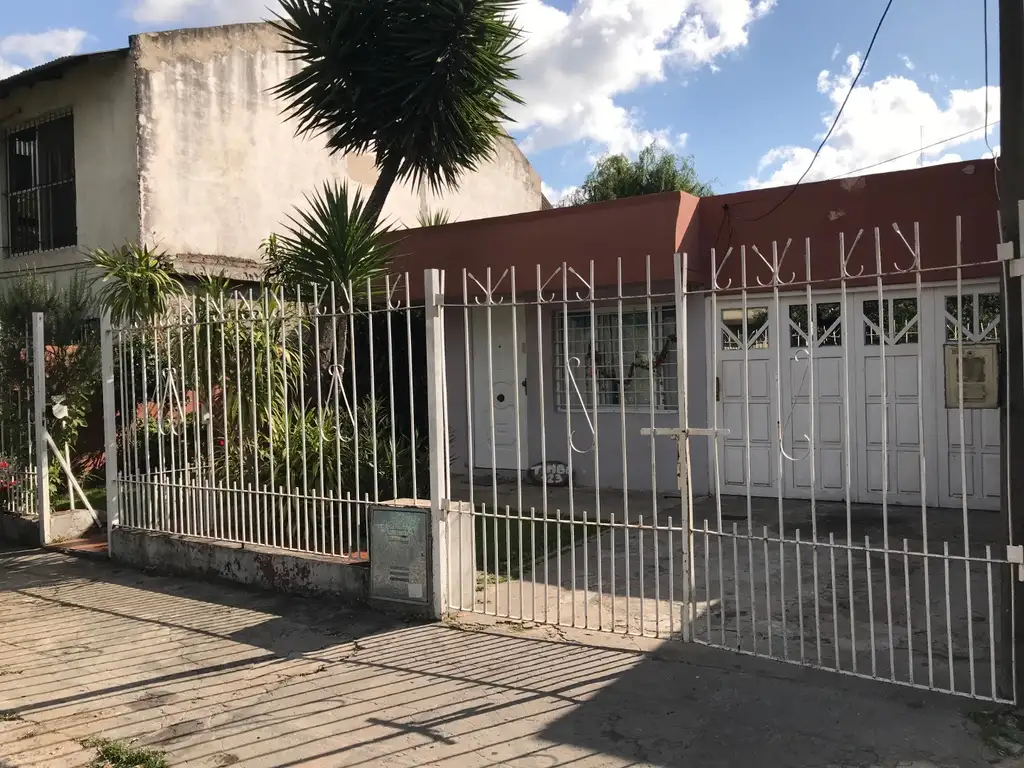 CASA EN VENTA