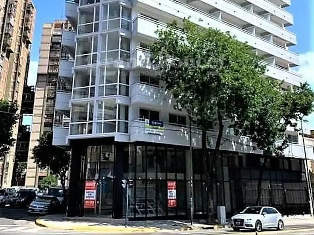 Reservado   Monoambiente con Balcón