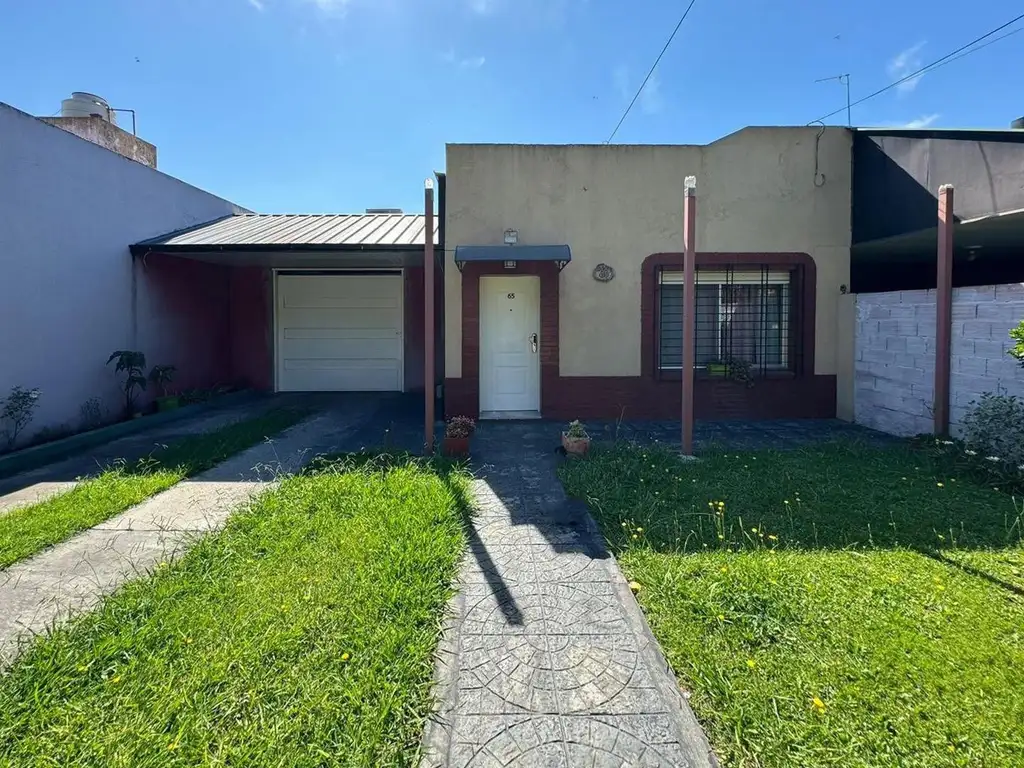 CASA EN VENTA EN MERLO CENTRO