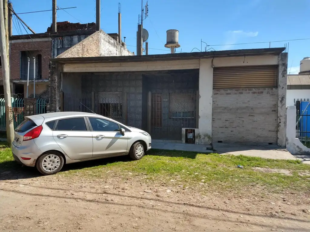 Casa  en venta en Gregorio De Laferrere