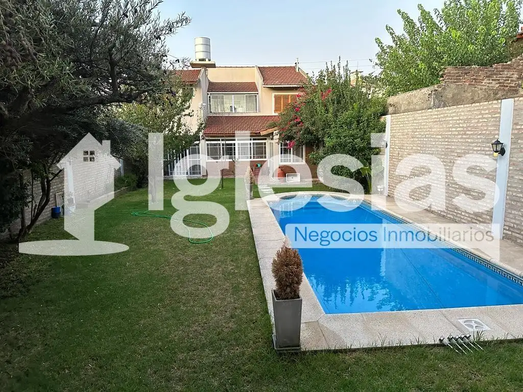 Muy Bonita casa desarrollada en 2 plantas en Ciudad Madero