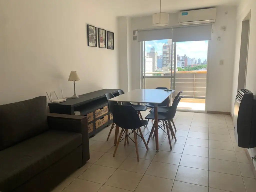 Venta departamento un dormitorio - COCHABAMBA 1400