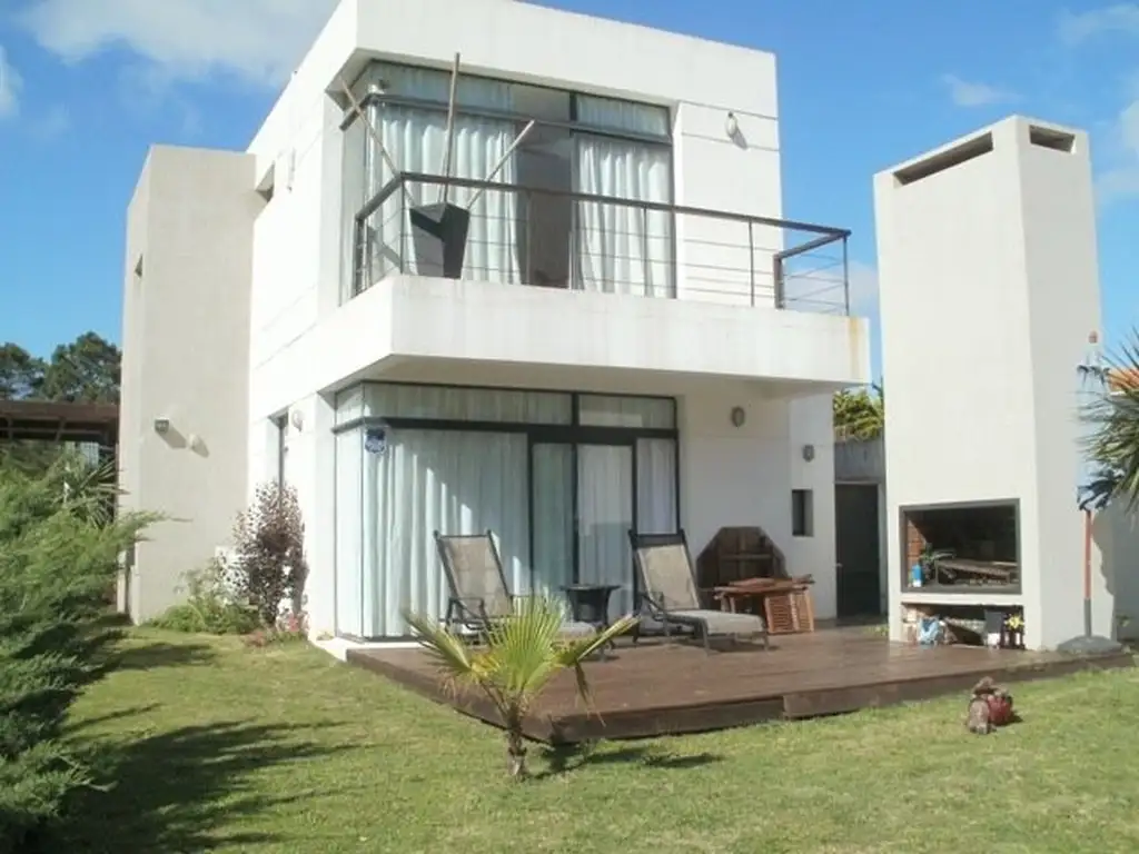 Casa - Alquiler temporario - Uruguay, LA BARRA