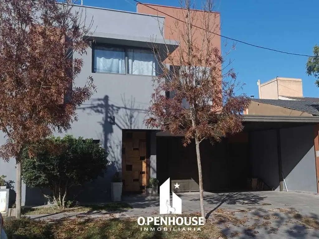 ¡Openhouse Vende Esplendida Casa en Barrio Privado El Recodo!