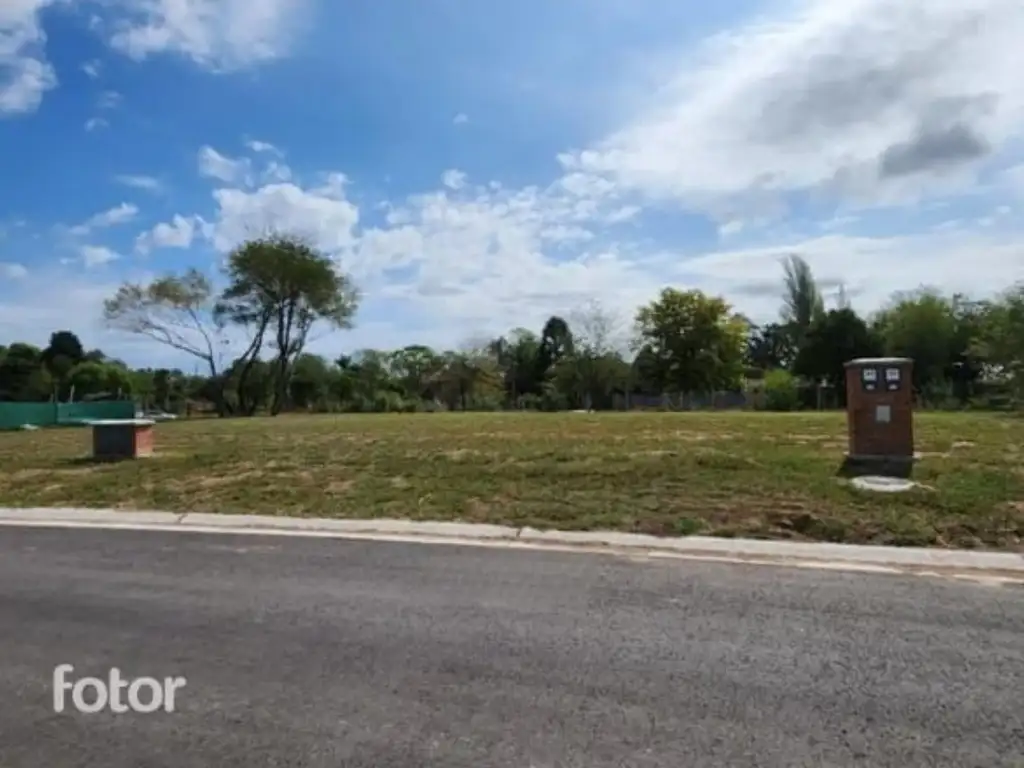 Terreno en venta en Pilar Del Este - Santa Elisa